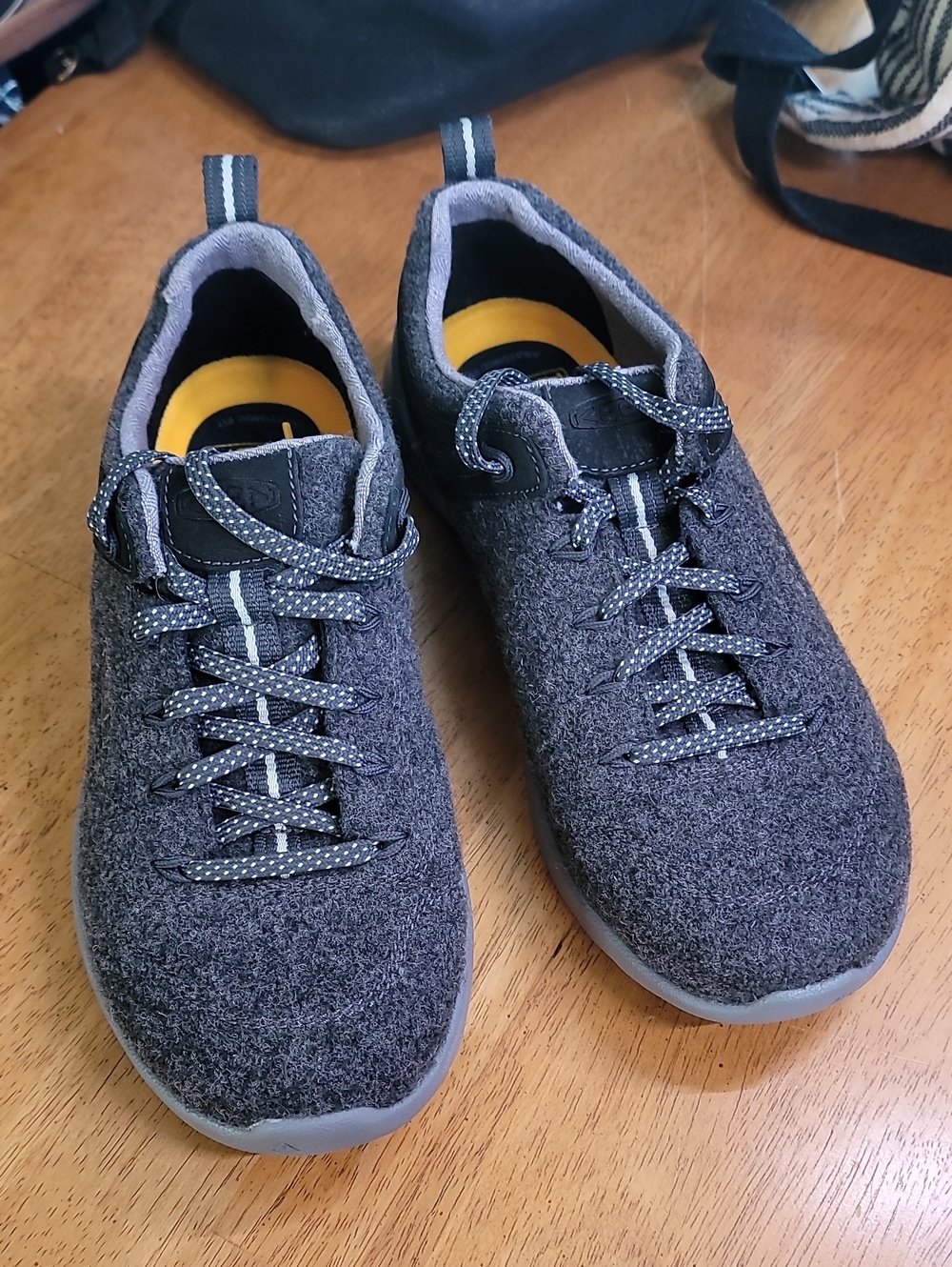 Keen Men's Gray Knit Lace-Up Sneakers
